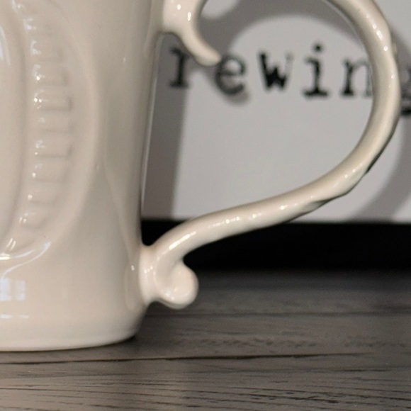POTTERY BARN PB A-Z MUGS Elegant Cream Ceramic Mug Cup Initial Monogram Letter O - Picture 12 of 13